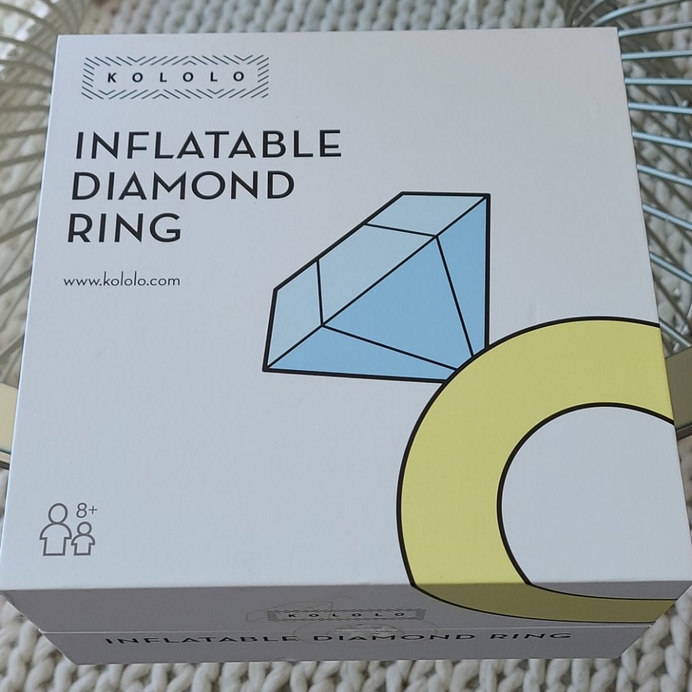 Kololo inflatable diamond ring